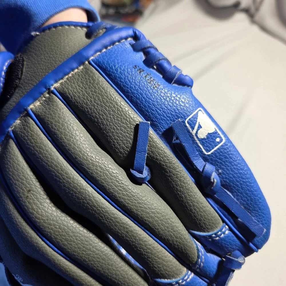 Rawlings S10GRY 10" Youth Baseball Glove Blue Grey Basket Web Right Hand Throw - Picture 7 of 8